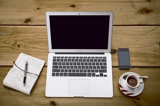 Laptop Workspace Desk Workstation  - Free-Photos / Pixabay
